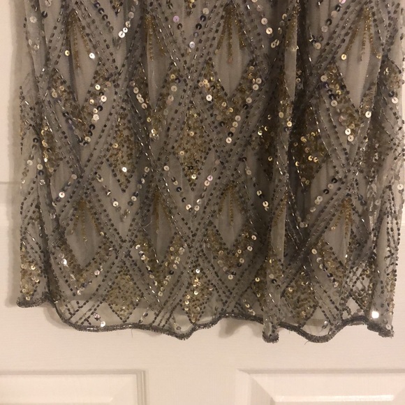 Pissaro Nights Beaded Dress Very Well Made- Like New Condition-Figure Flattering - Picture 4 of 12